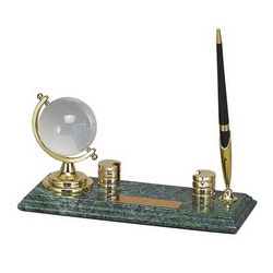 Настольный набор с глобусом, держателем для визиток и ручкой на мраморной подставке, мрамор, стекло, металл