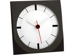 Часы настенные d 22,6 см пластик, черный