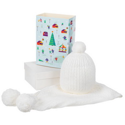 Набор "Фантазии зимы": шапка с вязаной подкладкой, шарф крупной вязки с большими помпонами, акрил, в подарочной коробке с новогодним шубером
