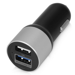 Адаптер автомобильный USB с функцией быстрой зарядки QC 3.0, может одновременно заряжать два устройства благодаря двум выходным портам USB-A. Встроенная защита от перегрузок тока предохранит гаджеты от возможных повреждений, металл, пластик