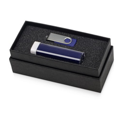 Подарочный набор: портативное зарядное устройство, 2200mAh, флеш-карта, 8Гб с покрытием софт-тач, пластик, металл