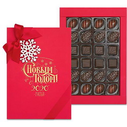 Шоколадные конфеты «Ассорти» со сливочными начинками с декором, шоколад горький с декором в подарочной новогодней коробке, 190 г