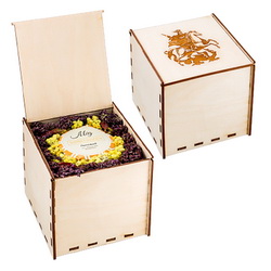 Набор "Медовое счастье", 1 банка меда на выбор (цветочный, липовый, гречишный), 200мл, в деревянной коробочке с наполнителем из сухоцветов, с логотипом заказчика на крышке банки