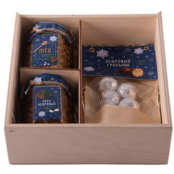 Подарочный набор "Подарки тайги": мёд с кедровым орехом, 250г, конфеты "Кедровый грильяж", 80г, орех кедровый в кедровом сиропе, 250г