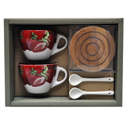 Подарочный набор "Земляничная поляна", на 2 персоны: чашки, чайные ложки и подставки