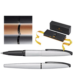Ручка-роллер Cross ATX Brushed Chrome, латунь, покрытие - хром, детали дизайна - полированное покрытие черного цвета, цвет серебристый