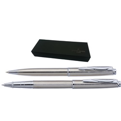 Подарочный набор Pierre Cardin: ручка шариковая и роллер, латунь и стальное покрытие, отделка и детали дизайна - сталь, хром.