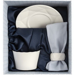 Чайный набор "Беатрис": чашка, 220 мл, блюдце, кольцо для салфетки и салфетка, фарфор, хлопок, в подарочной коробке