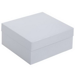 Подарочная коробка из картона, кашированного дизайнерской бумагой