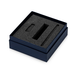 Подарочная коробка с ложементом для ручки, флешки и зарядного устройства, картон, поролон