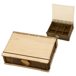 Подарочная коробка из 6-ти секций, секционные перегородки легко убираются и тогда коробку можно использовать в качестве шкатулки для бижутерии и ювелирных изделий, березовая фанера, 3 мм
